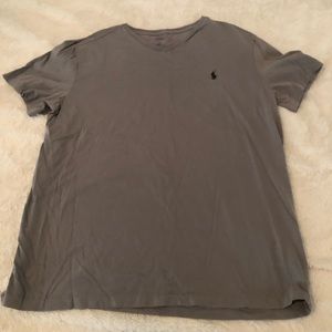 Polo Ralph Lauren v-neck t-shirt size L grayish color